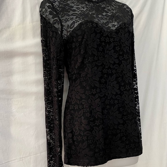 Feminine PATTY BOUTIK black lace top BRAND NEW size medium - Picture 3 of 6